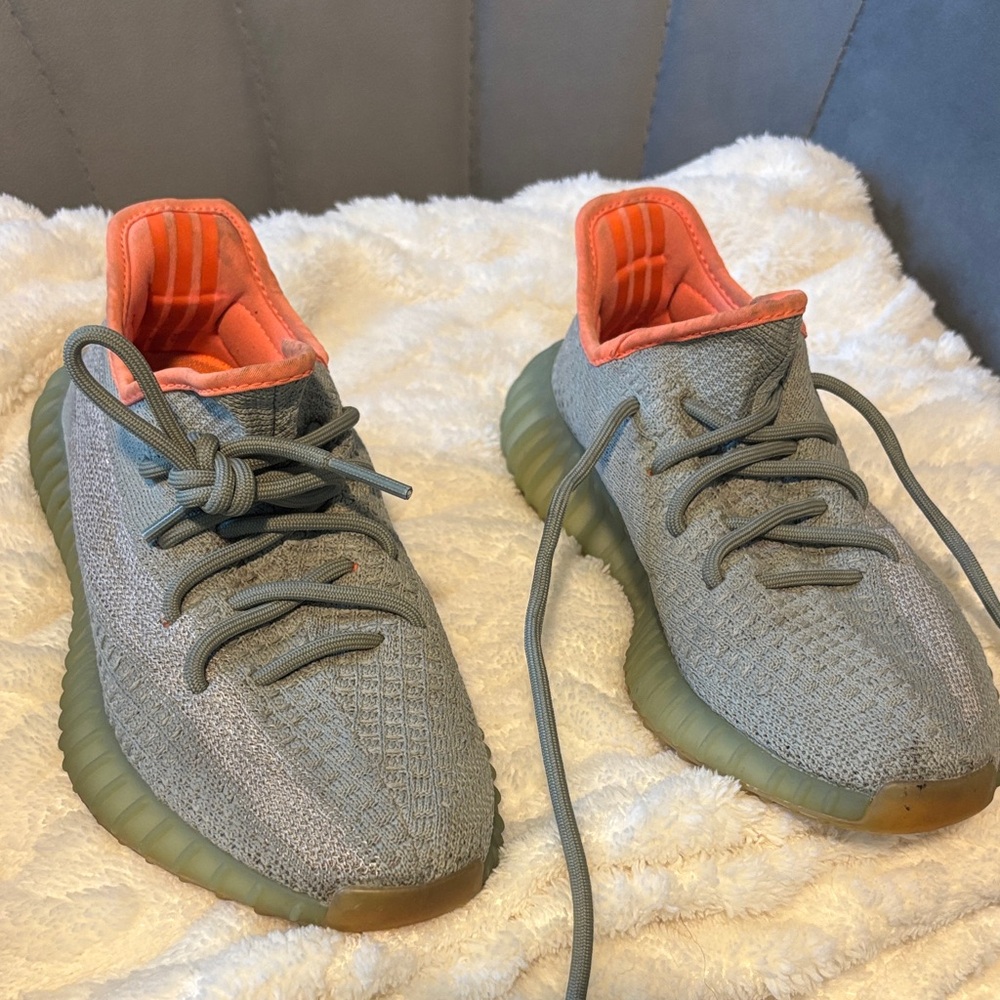Adidas Yeezy Boost 350 V2